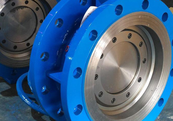 -三偏心蝶閥具有三大優(yōu)點(diǎn)，使用起來安全系數(shù)高